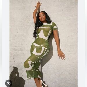 Pretty Green & White Sheer Maxi Coverup Dress Short Sleeves Crew Neckline